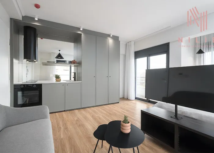 Manzzaro, Nilie Hospitality Mgmt * テッサロニキ