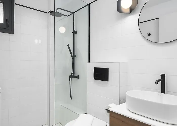 Manzzaro, Nilie Hospitality Mgmt *